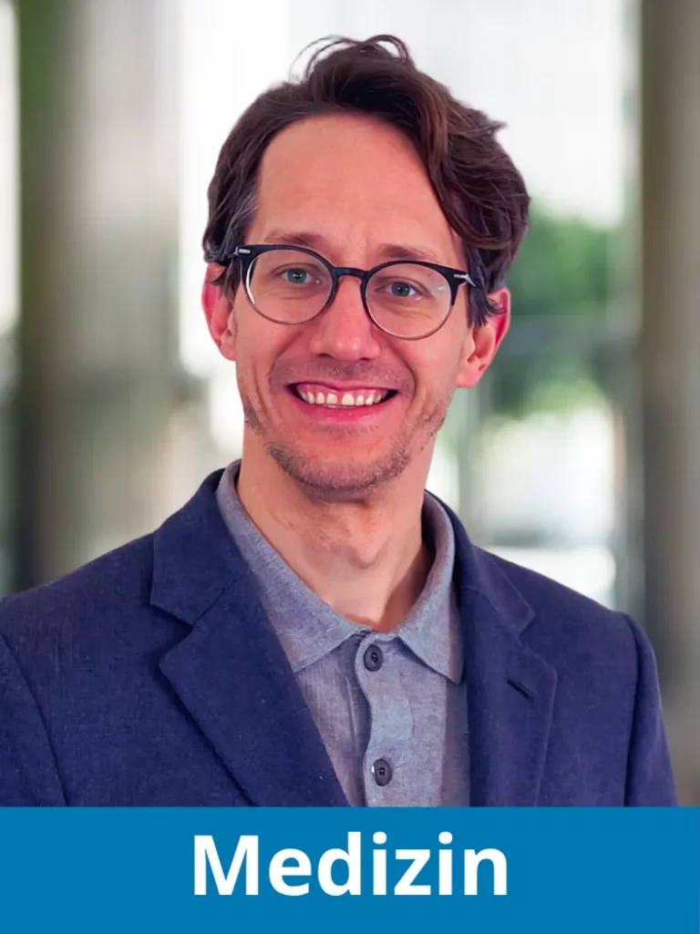 Porträt von Dr. Tobias Bobinger, Experte für Medical Writing und medizinische Statistik bei NOVUSTAT.